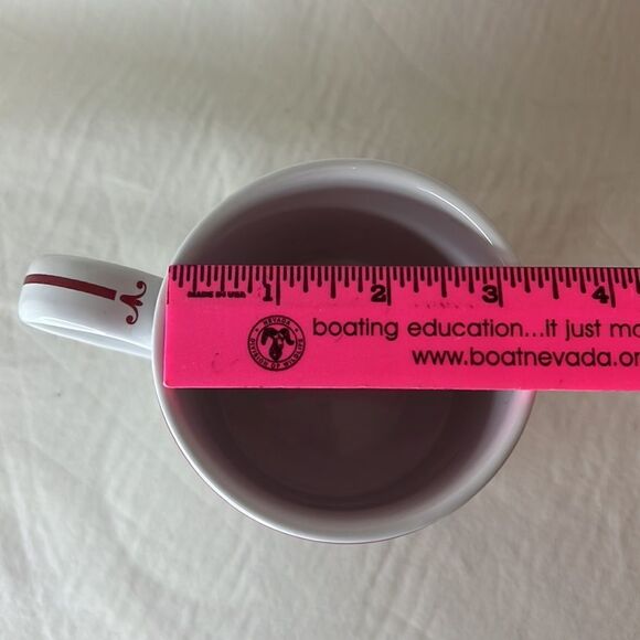 Sue La Table 16 Oz G Letter Coffee Tea Mug White Red 4 In Tall 3 1/4 In Diameter - Picture 6 of 6